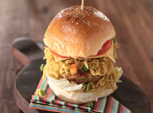 Noodles Burger 