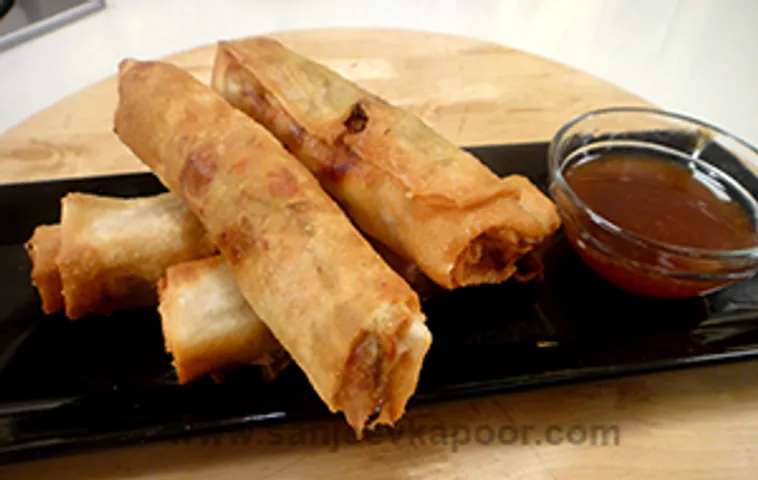 Barbecue Chicken Spring Rolls