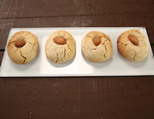 Eggless Almond Cookies