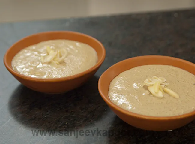 Gur Aur Badam Ki Phirni