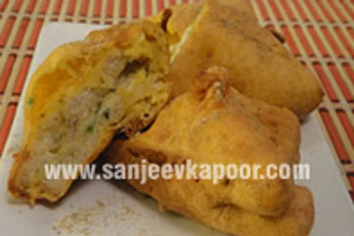 Cheesy Bread Pakora