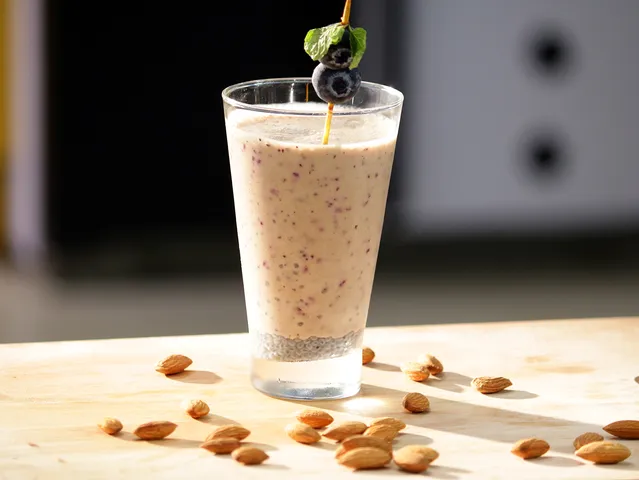 Almond Milk Smoothie