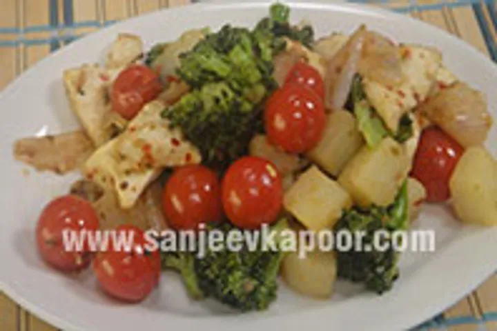 Masaledar Aloo Paneer and Broccoli