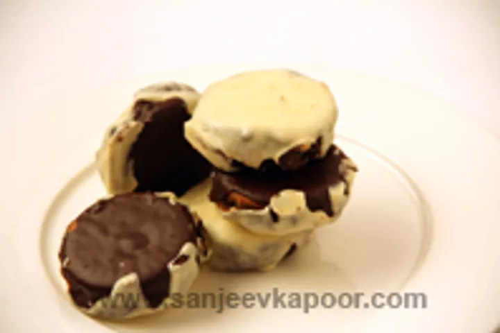 Khajoor Biscuit Delight