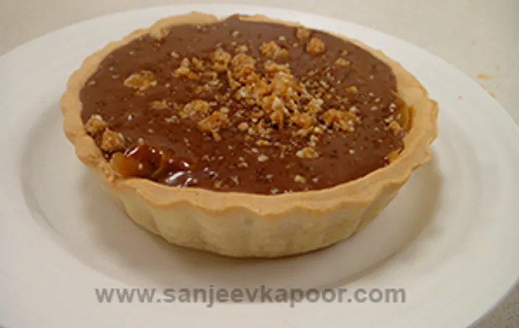 Caramel and Nut Tart