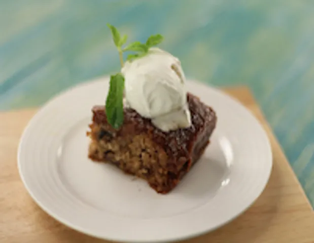 STICKY DATE PUDDING - skk