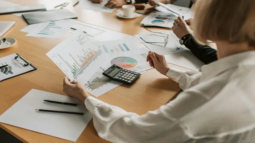 bp launched Project Scala to sell a 50% stake in Lightsource bp, seeking a strategic partner for cash and future investment amid cost-cutting measures.  