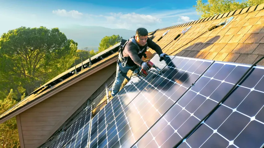 Virginia expands solar options with Leasing Bill