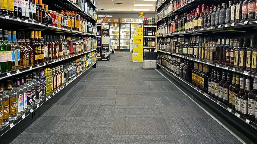 Delhi’s domestic liquor makers push for fair excise policy