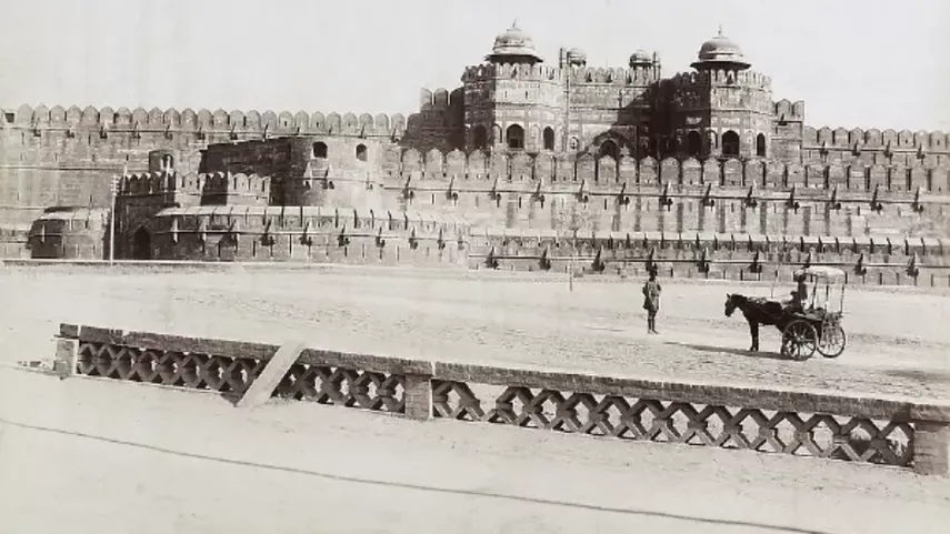 History of Agra Fort 