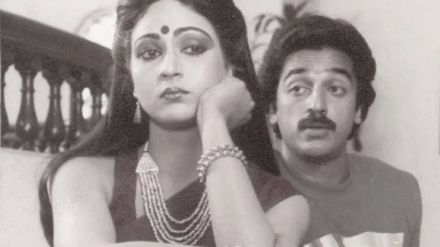 Rati agnihotri birthday know unknown facts about actress career struggles net worth films songs debut movie