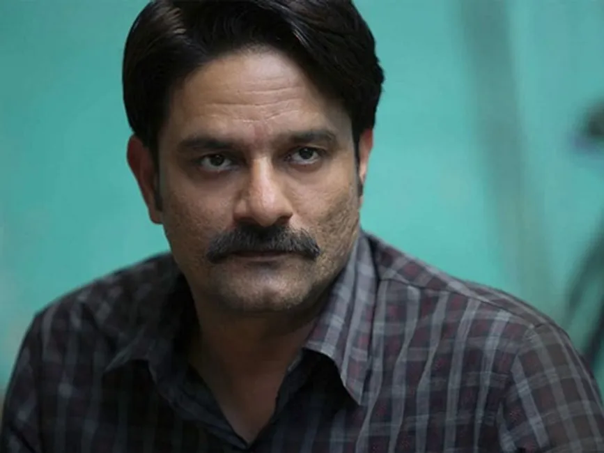 Jaideep ahlawat birthday paatal lok fame jaideep ahlawat series biography  actor wants to be an army officer | Birthday Special: एक्टर नहीं आर्मी  ऑफिसर बनना चाहते थे Paatal Lok के हाथीराम चौधरी,