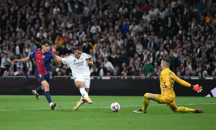Mbappe denied by Pena - Real Madrid vs Barcelona El-Clasico 2024 Live Scores, News and Updates - sportzpoint.com