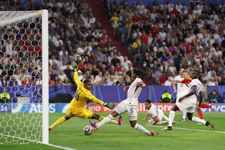 Spain vs France UEFA Euro 2024 Semi-Final Live Updates - Kounde's own goal gave Spain the lead - sportzpoint.com