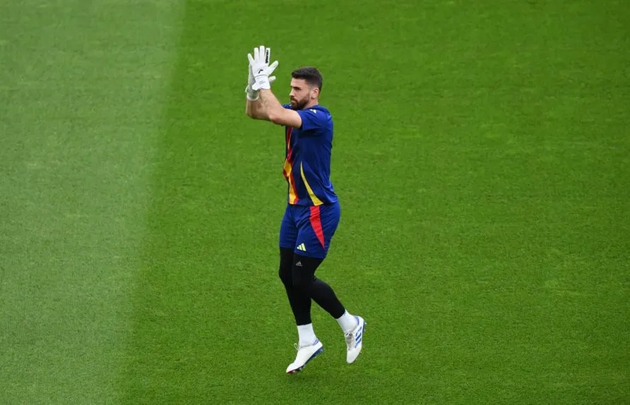 Spain vs England UEFA Euro 2024 Final Live Updates - Unai Simon - sportzpoint.com