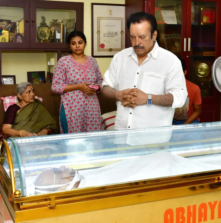 mt and hariharan1-crop