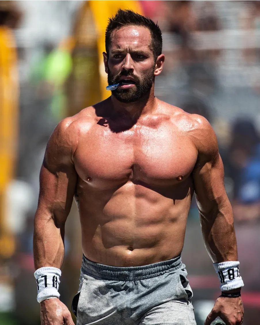 Rich Froning: Fittest player in the world - sportzpoint.com
