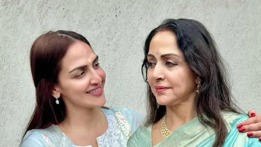 Hema malini Esha Deol 
