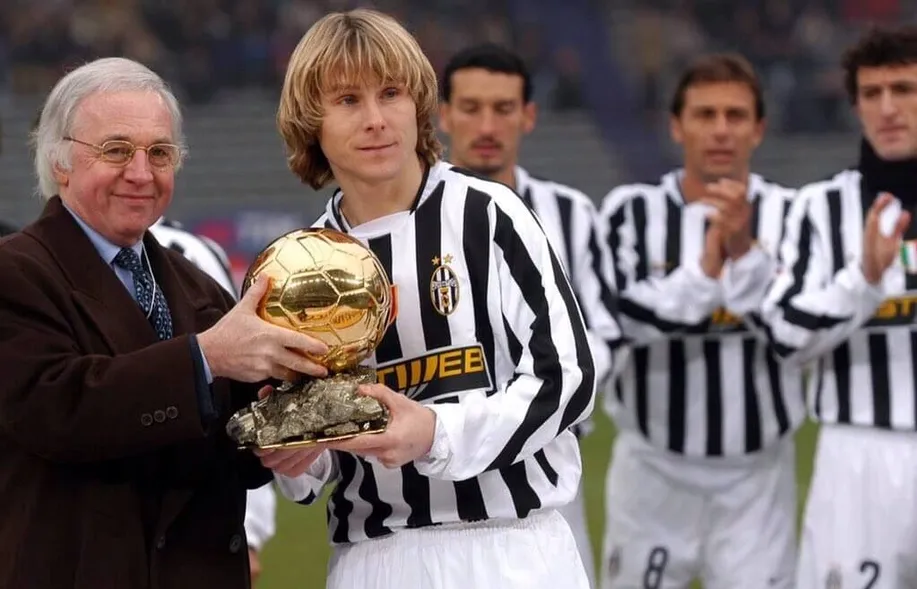 Pavel Nedved won the 2003 Ballon D'Or with Juventus - sportzpoint.com