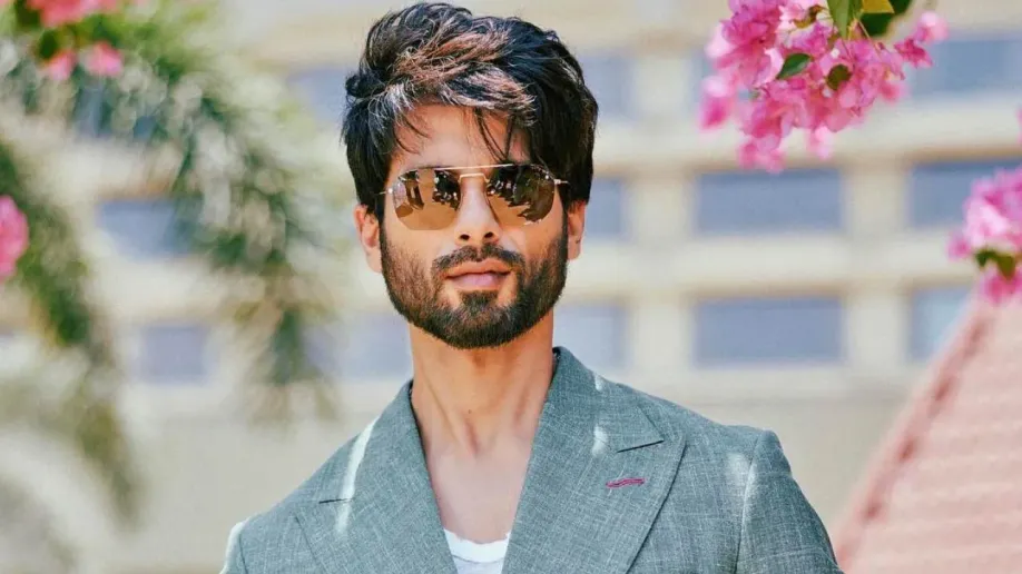 शाहिद कपूर ने अपने दिल टूटने के किस्से का किया खुलासा, रिश्ते का जिक्र करते  हुए एक्टर हुए इमोशनल- Navbharat Live (नवभारत) - Hindi News | shahid kapoor  told story of his