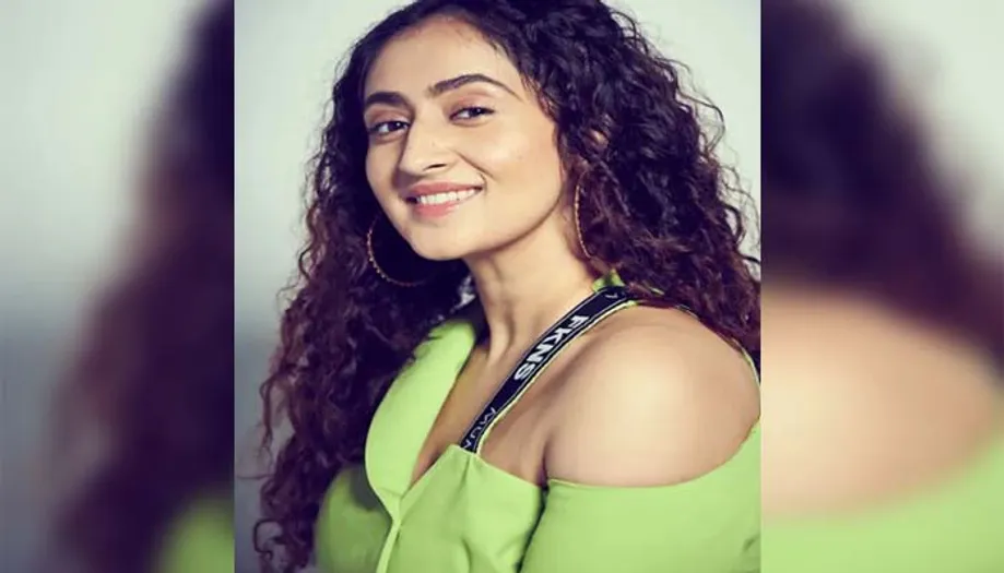 INTERVIEW : जब निर्देशक का विजन स्पष्ट होता है तो अभिनेता भी अपना बेहतरीन  देते हैं : रुचिका कपूर शेख - director of netflix originals ruchikaa kapoor  sheikh interview-mobile