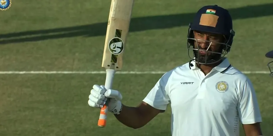  Cheteshwar Pujara smashed 352 runs against karnataka in ranji trophy 2013