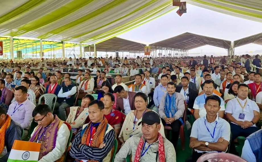 এবছুৰ অধিবেশনত উপস্থিত ৰাইজৰ একাংশ