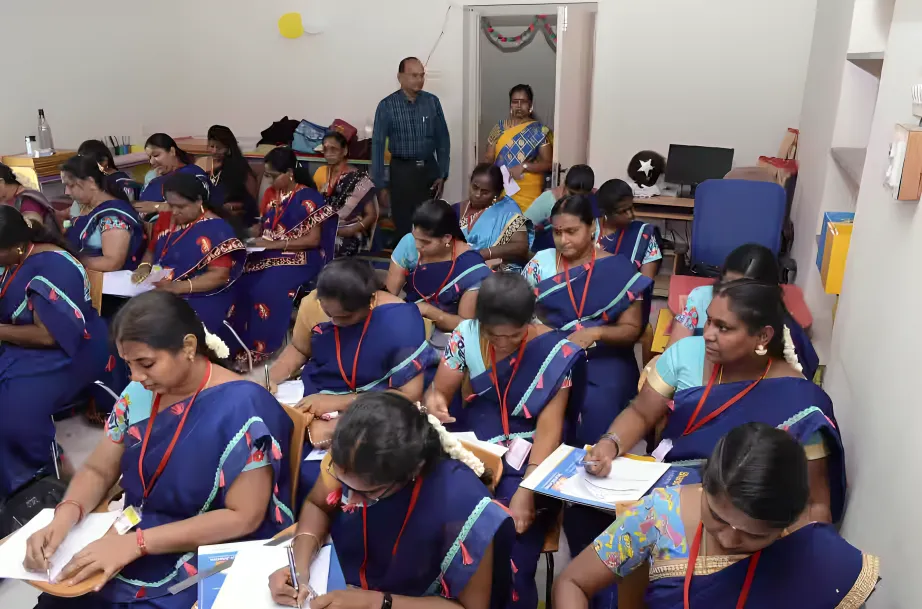 teacher training education india student classroom