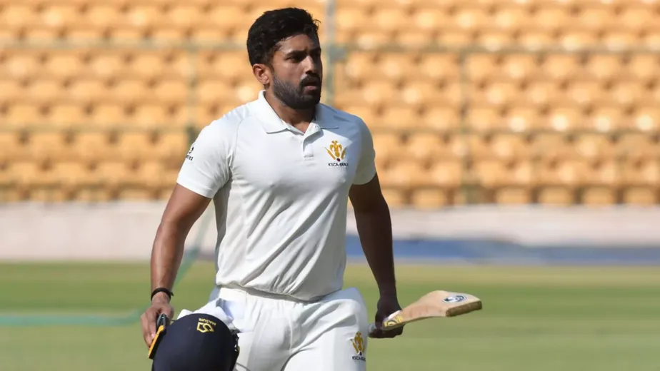 Karun Nair Century
