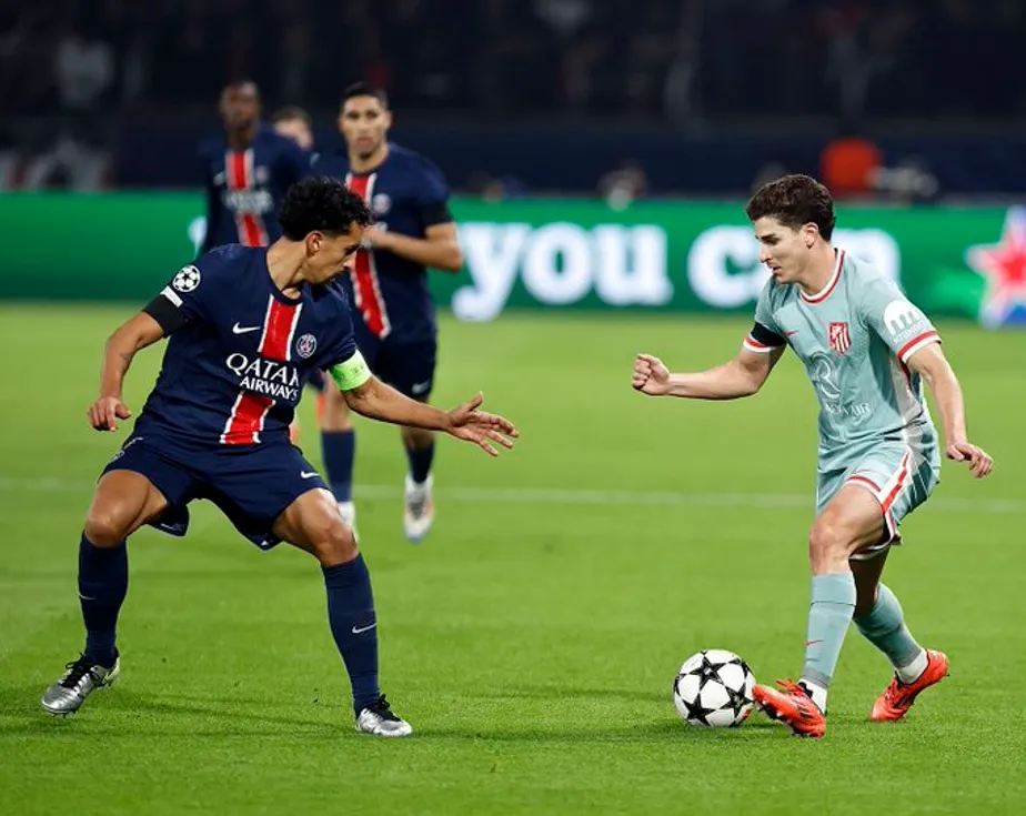 Marquinhos trying to defend against Alvarez- Sportz Point.com