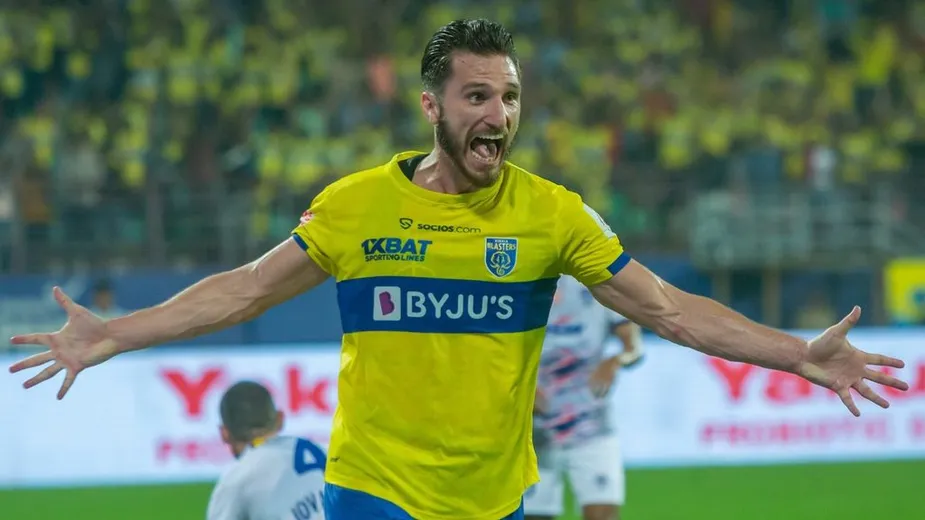Striker Dimitri Diamantakos extends Kerala Blasters FC stay till 2024