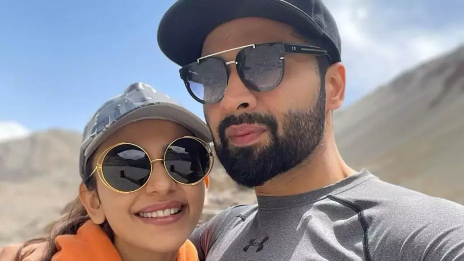 Celebrity Couple Rakul Preet Singh and Jackky Bhagnani are Reportedly  Getting Married Soon