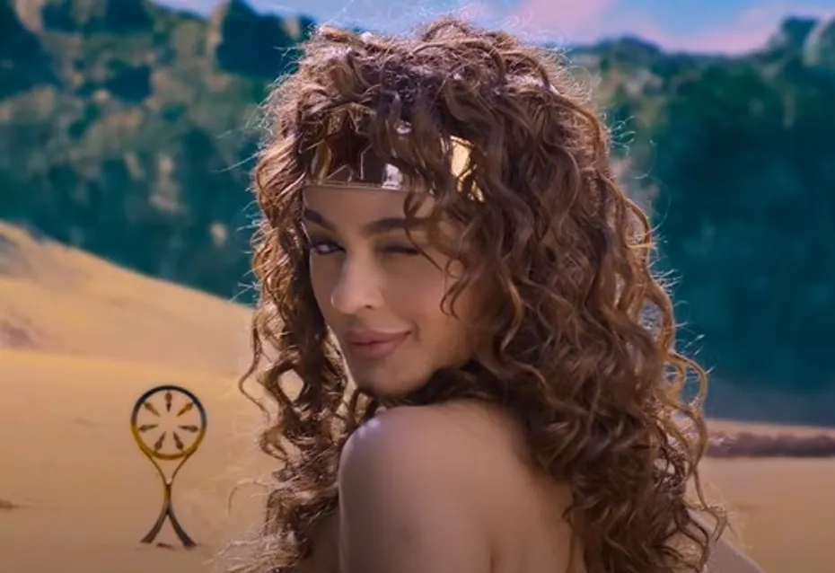 Seerat Kapoor from Save The Tigers 2  (4).jpeg