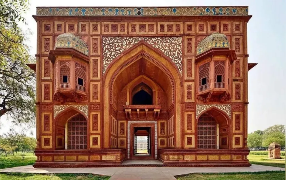 Kanch Mahal: The 17th-century harem and hunting lodge in Agra