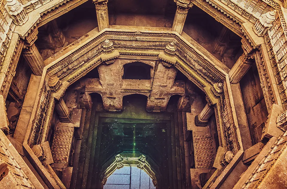 Adalaj ki Vav: Started by a king, completed because of his queen