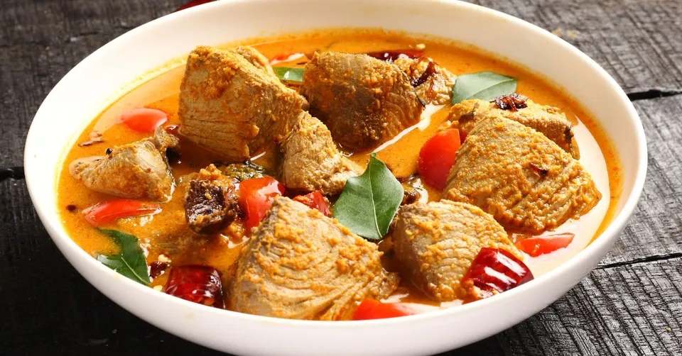 Homemade-Fish-Mashala-Curry-in-a-Bowl.jpg