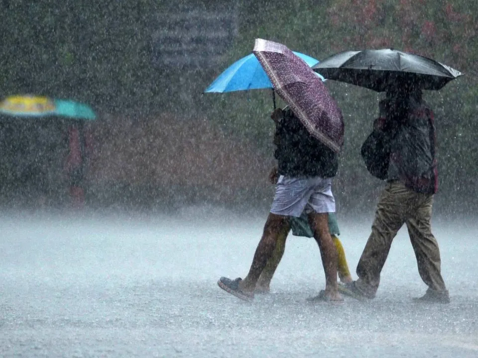 kolkata rain.jpg