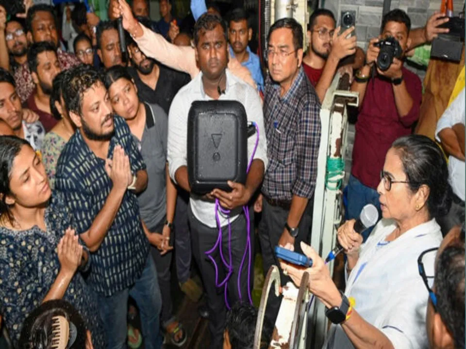 Meeting between Junior doctors and Mamata Banerjee