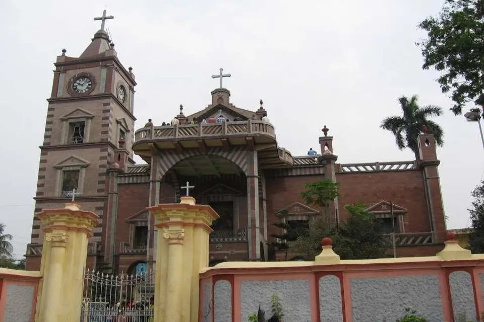 Famous Christmas Destination: Bandel Church