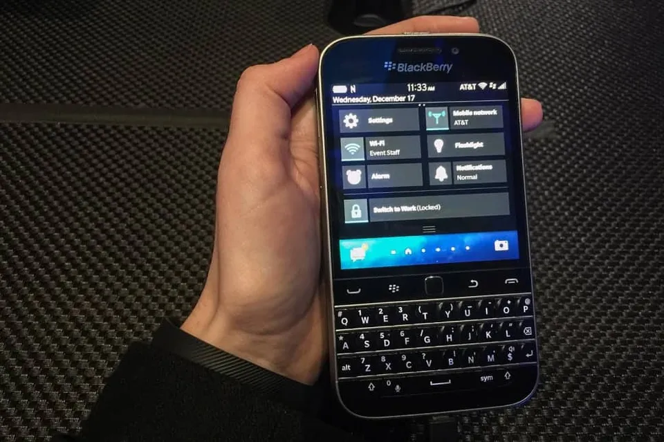 Blending some old features with new comes BlackBerry Classic