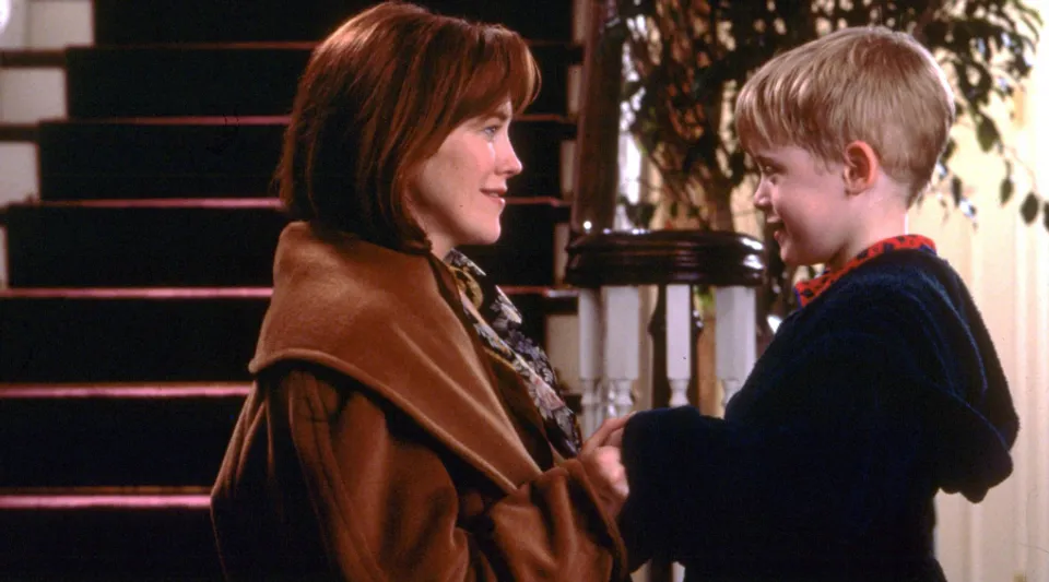 Home Alone: The Hilarious Holiday Chaos We Can't Get Enough Of!