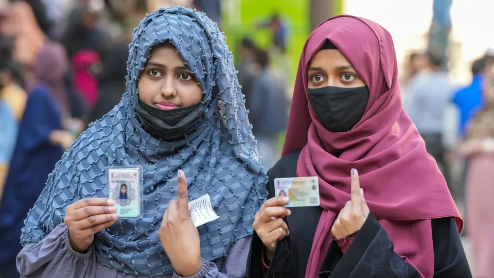 Women Muslim Voters Delhi Elections Delhi Voting Shaheen bagh