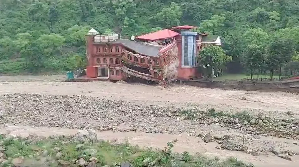 Doon Defence College building collapses