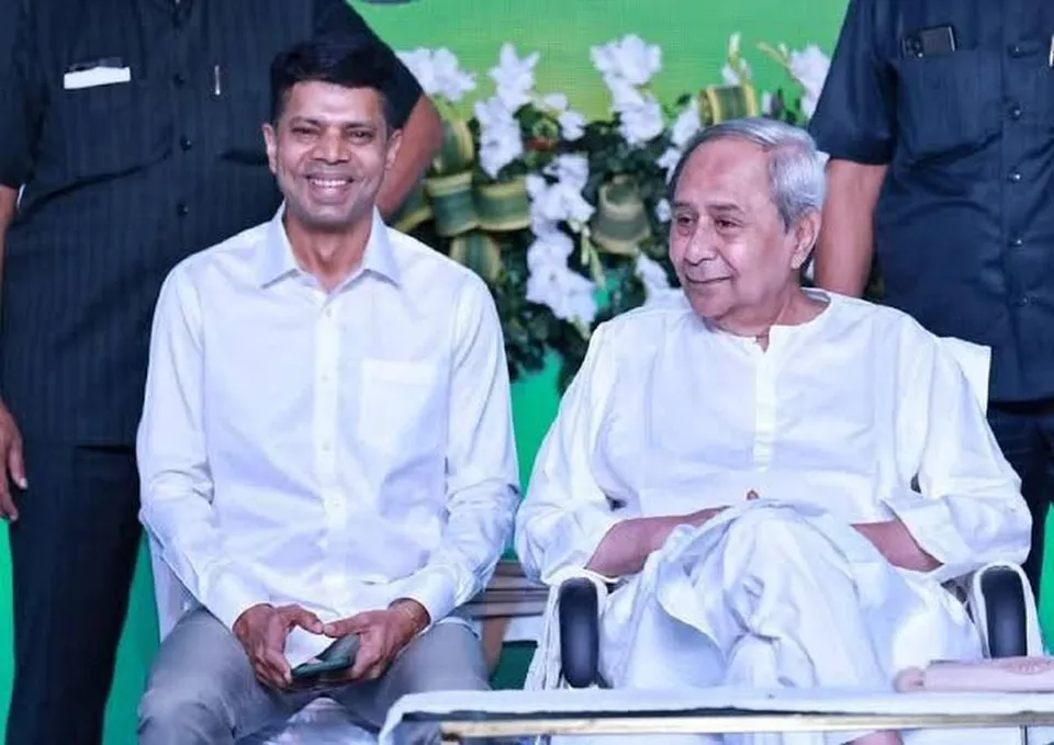 V K Pandian Naveen Patnaik