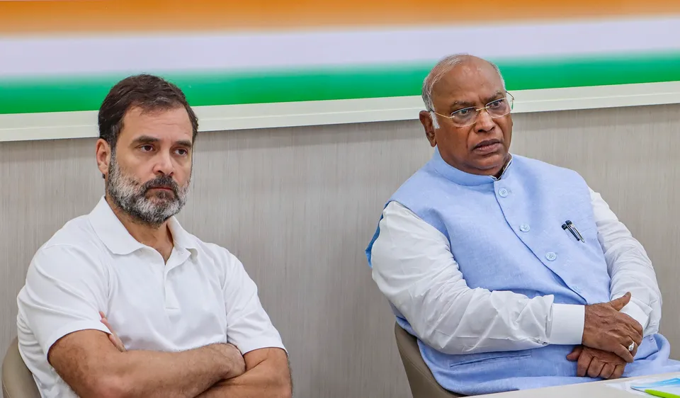 Congress President Mallikarjun Kharge with Rahul Gandhi