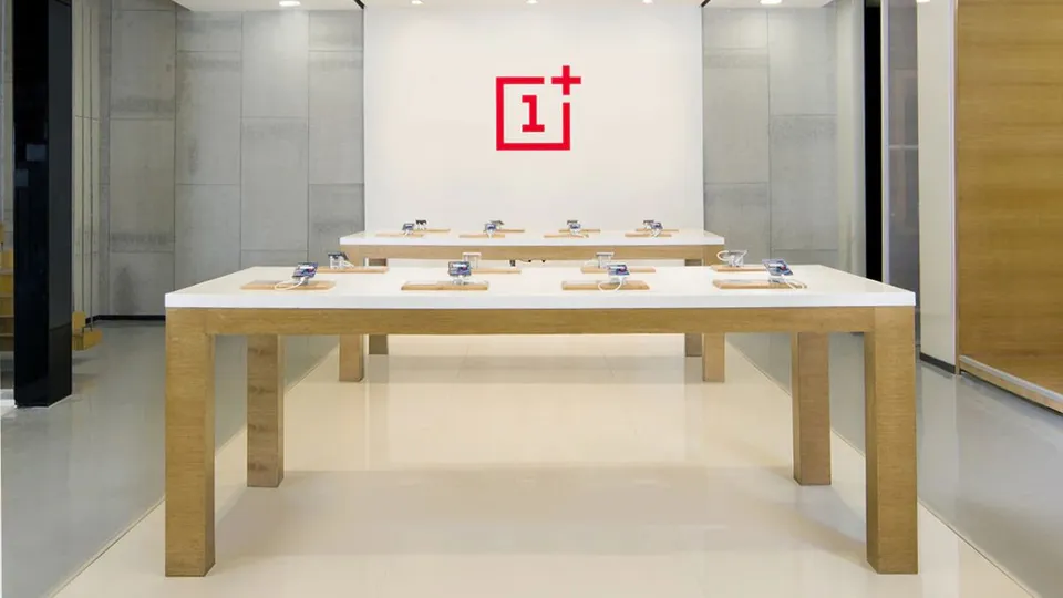 OnePlus store