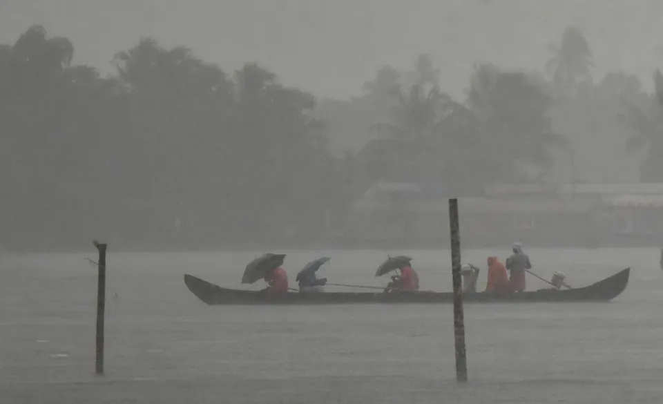 Heavy rains lash parts of Kerala; Orange alert in two districts