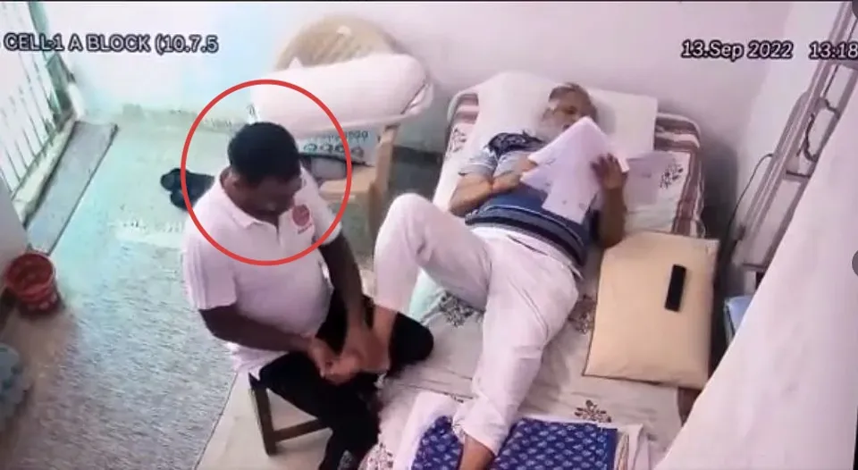 Satyendra-Jain-massage AAP