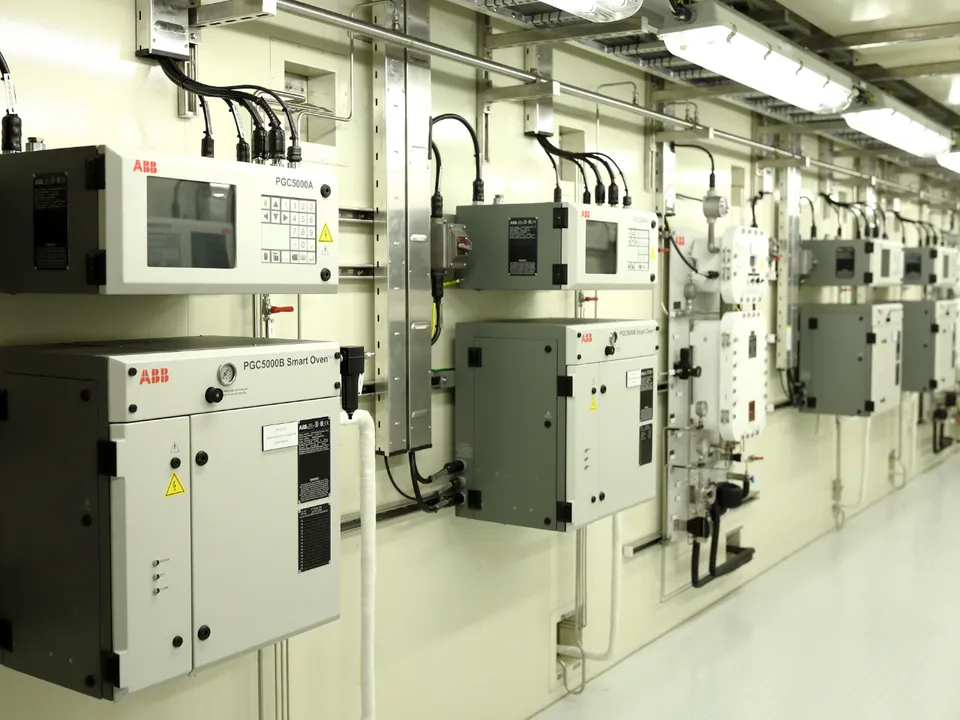 Make in India ABB Expands Global Reach with Gas Analyzer