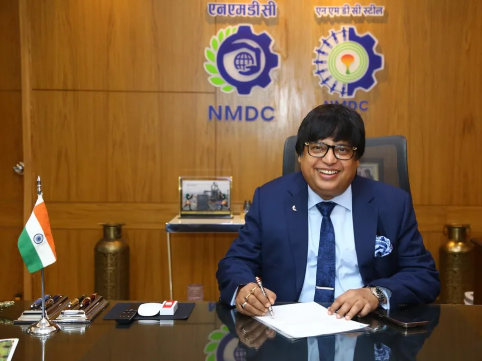 Shri Amitava Mukherjee (CMD,NMDC).jpeg
